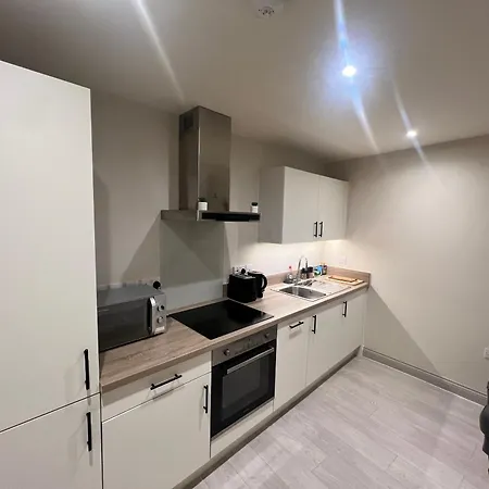Apartment Old *